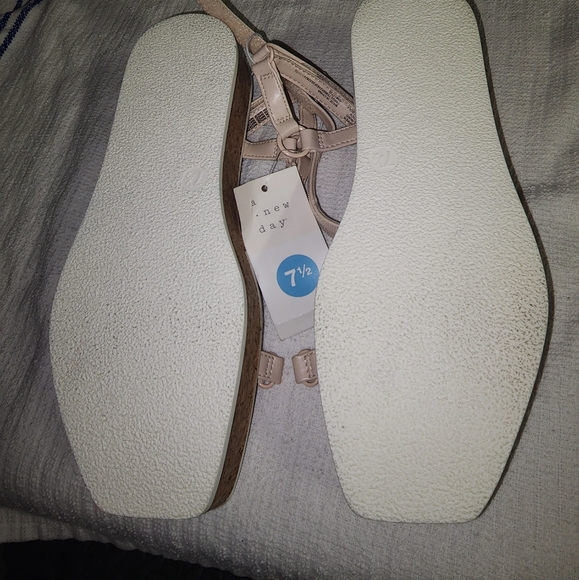 A New Day Nova Sporty Cork Platform White Summer Sandals - Picture 6 of 8